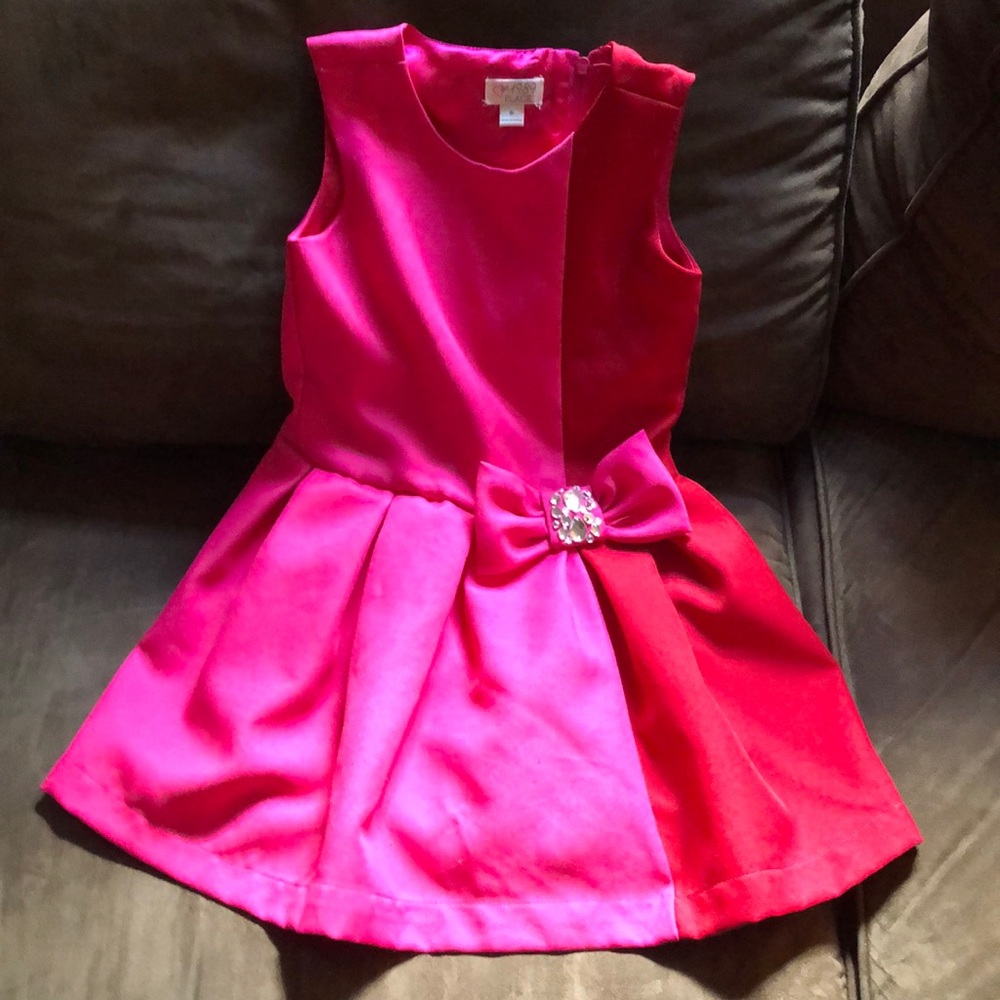 Girls dress